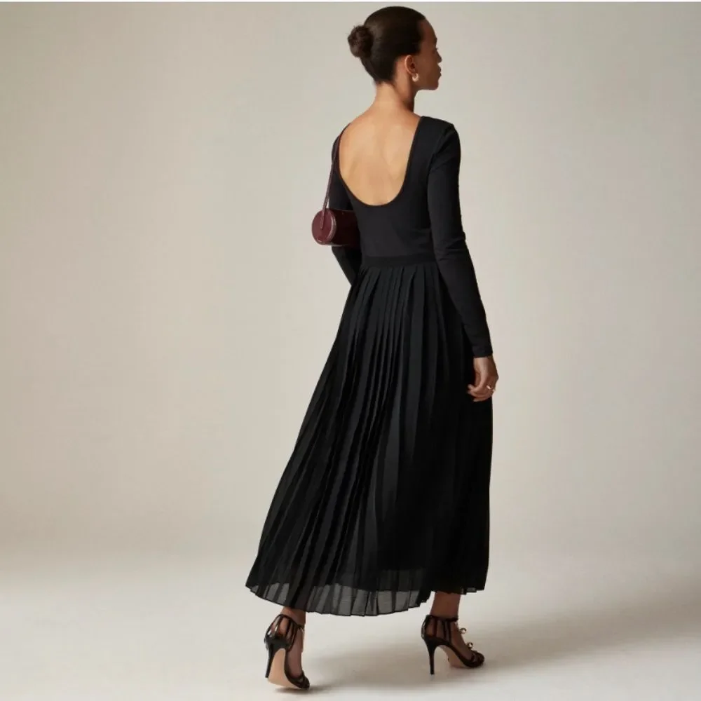 Black Long-Sleeve Pleated Maxi Dress